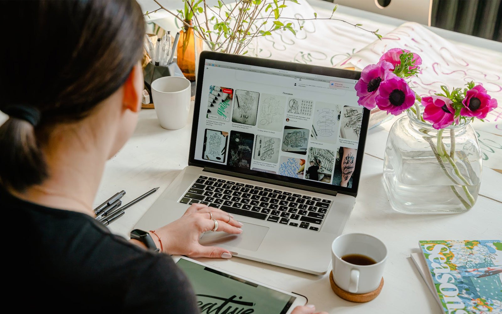 a-woman-on-a-office-system a-woman-on-a-office-system